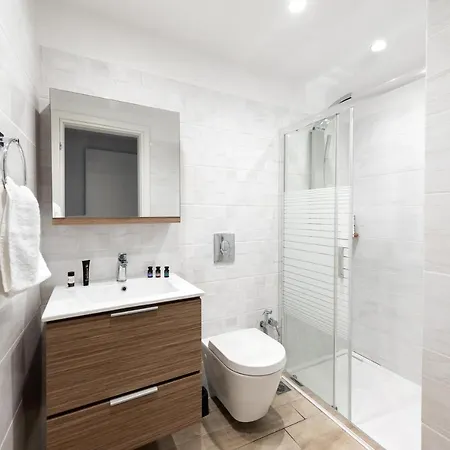 Сasa de vacaciones Ritas Modern In-city House Rhodes City